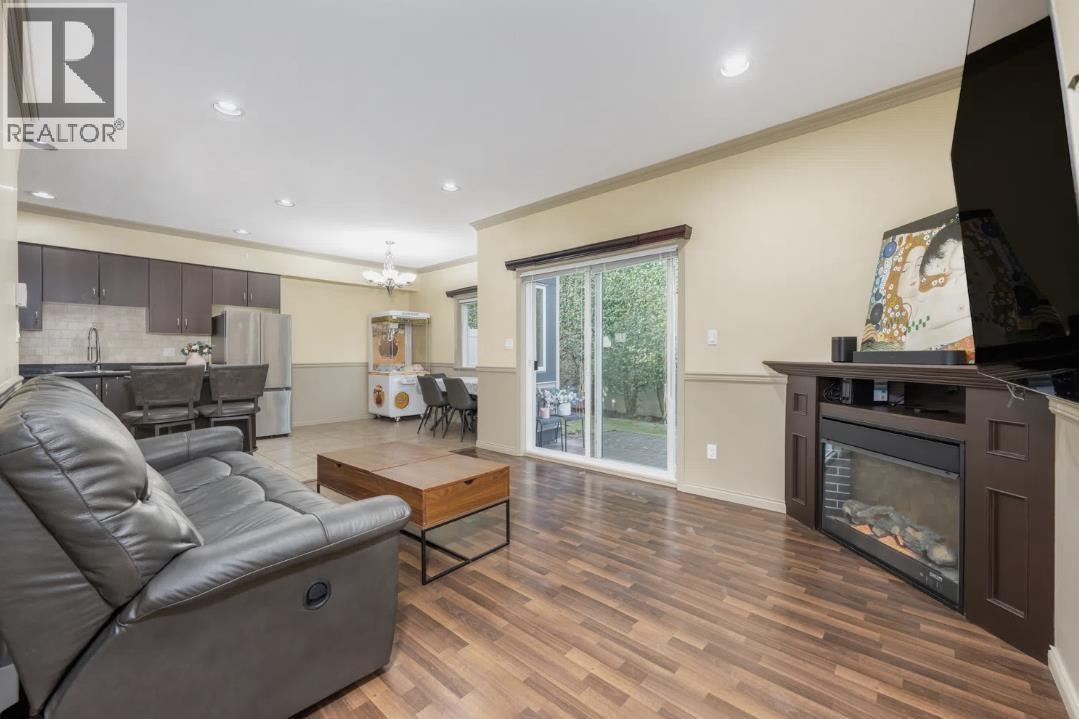 14 7071 Bridge Street, Richmond, British Columbia  V6Y 2S6 - Photo 3 - R3046166