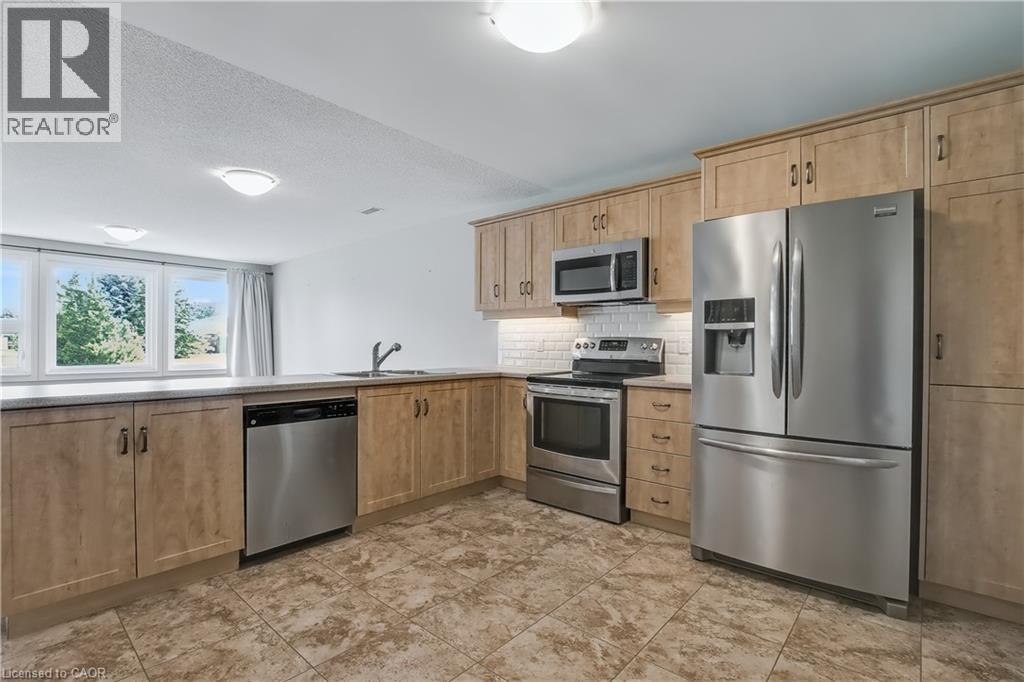 5 Archdeacon Clark Trail, Hamilton, Ontario  L9B 2M2 - Photo 6 - 40770403