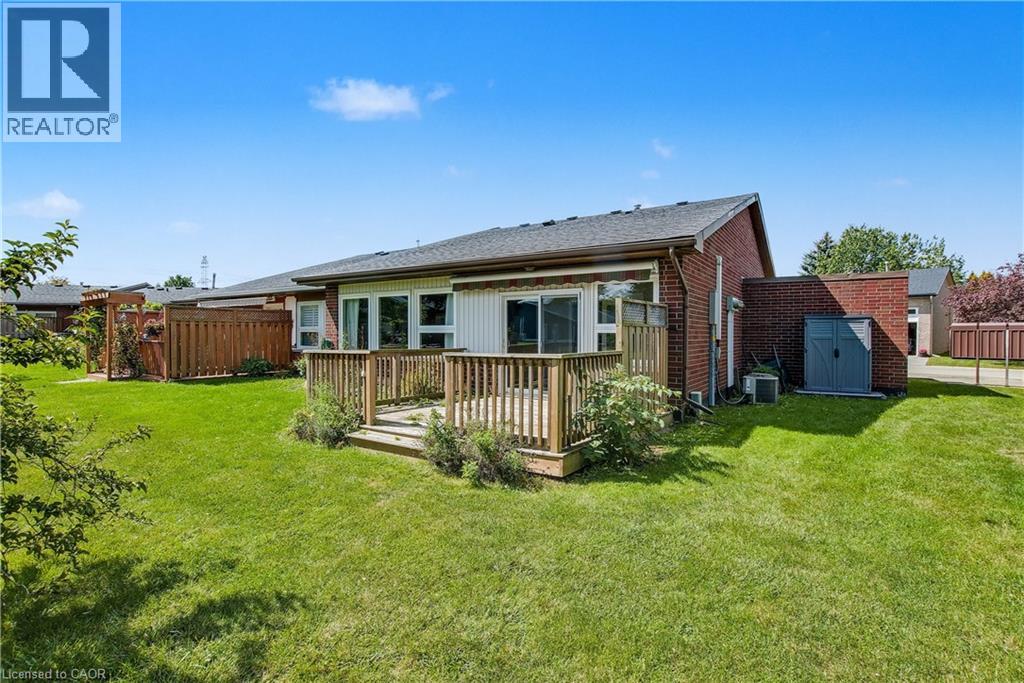 5 Archdeacon Clark Trail, Hamilton, Ontario  L9B 2M2 - Photo 32 - 40770403