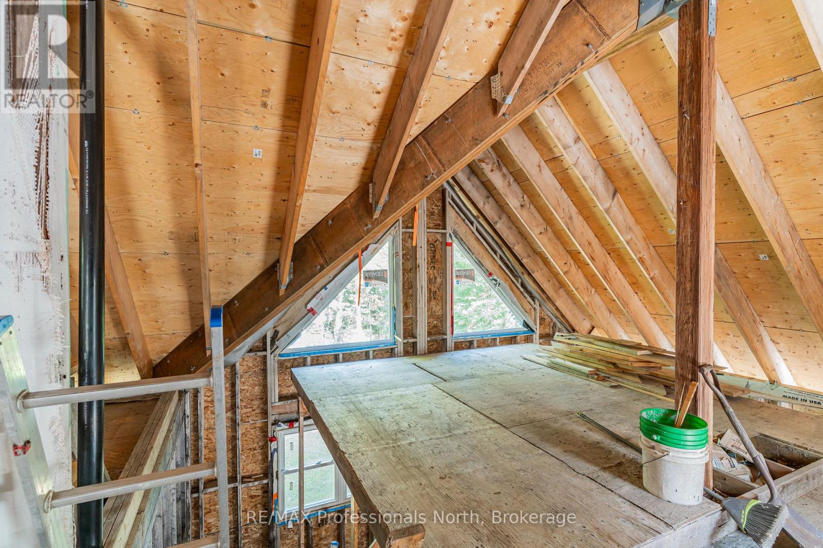 319 Boundary Road, Minden Hills, Ontario  K0M 2A1 - Photo 13 - X12407169