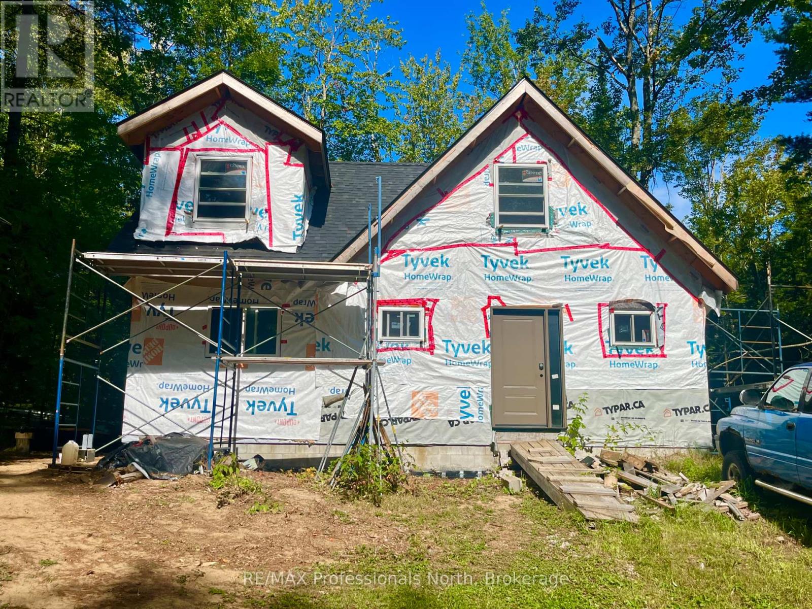 319 Boundary Road, Minden Hills, Ontario  K0M 2A1 - Photo 3 - X12407169