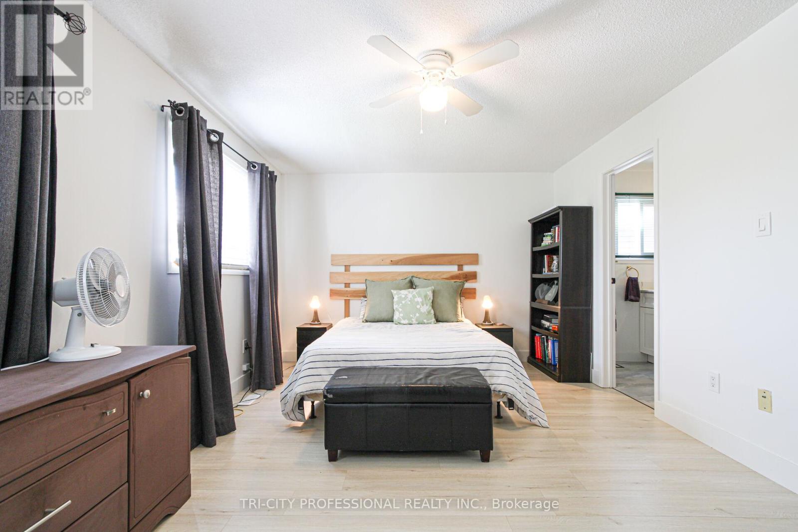 16 Mangrove Road, Brampton, Ontario  L6S 3Y1 - Photo 22 - W12406601