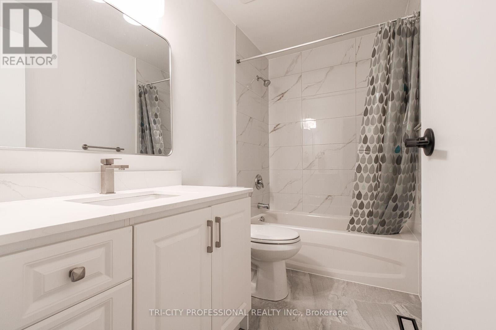 16 Mangrove Road, Brampton, Ontario  L6S 3Y1 - Photo 32 - W12406601