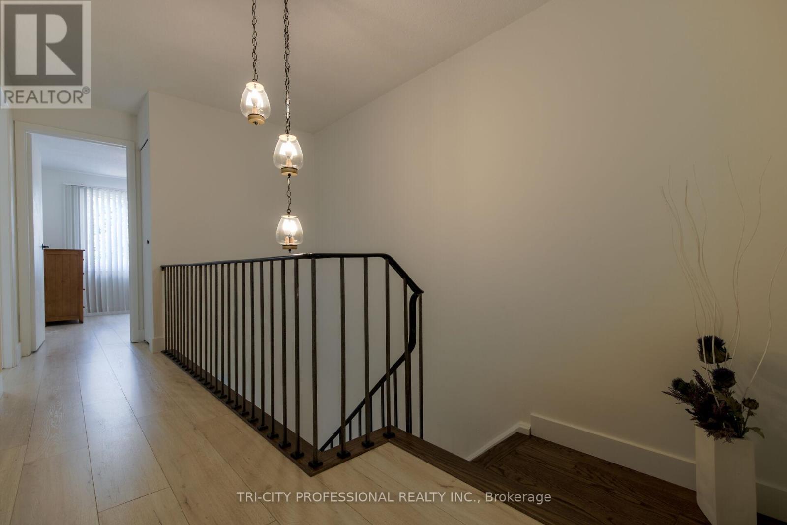 16 Mangrove Road, Brampton, Ontario  L6S 3Y1 - Photo 33 - W12406601