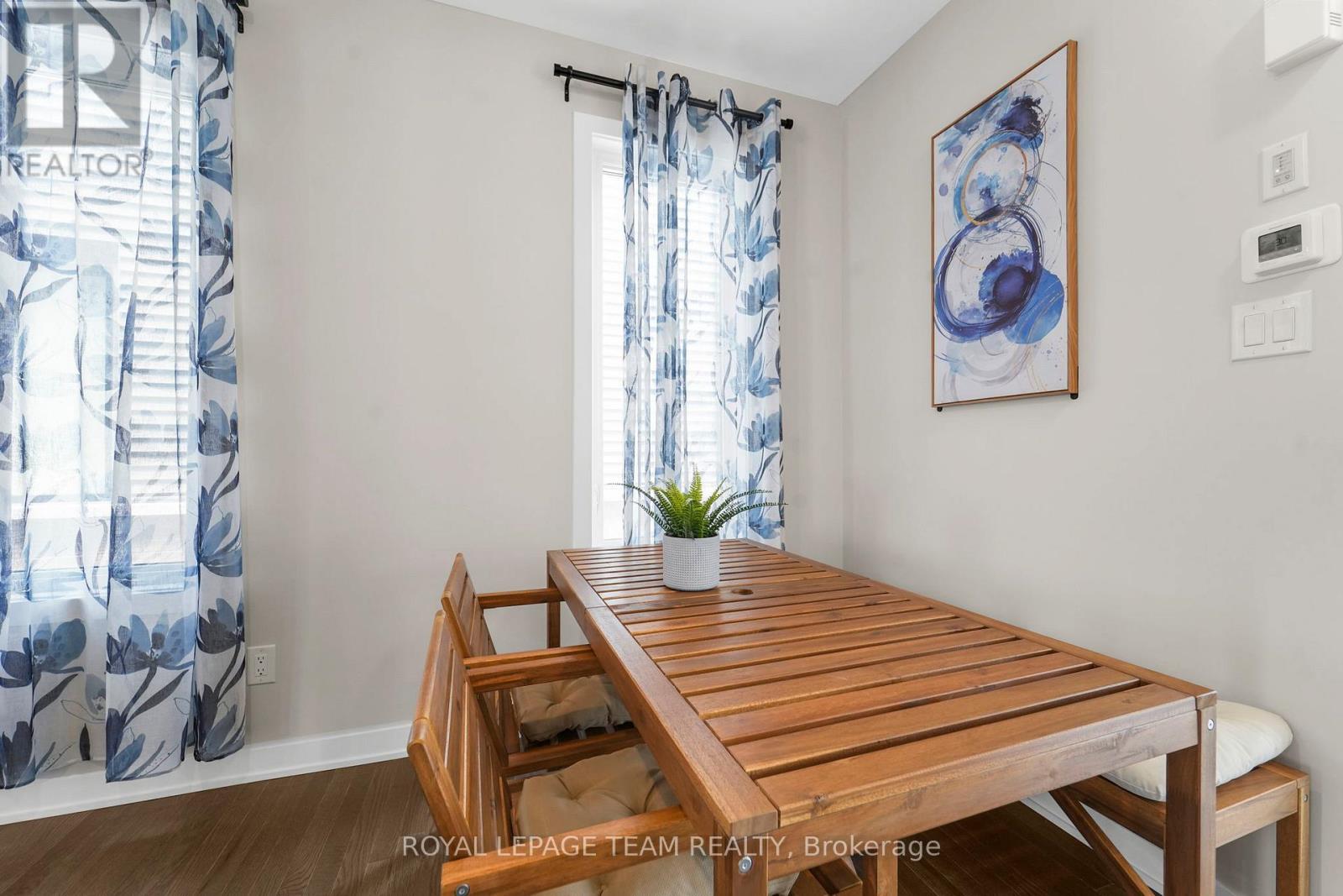 280 Sapling Grove, Ottawa, Ontario  K2J 7L9 - Photo 13 - X12407095
