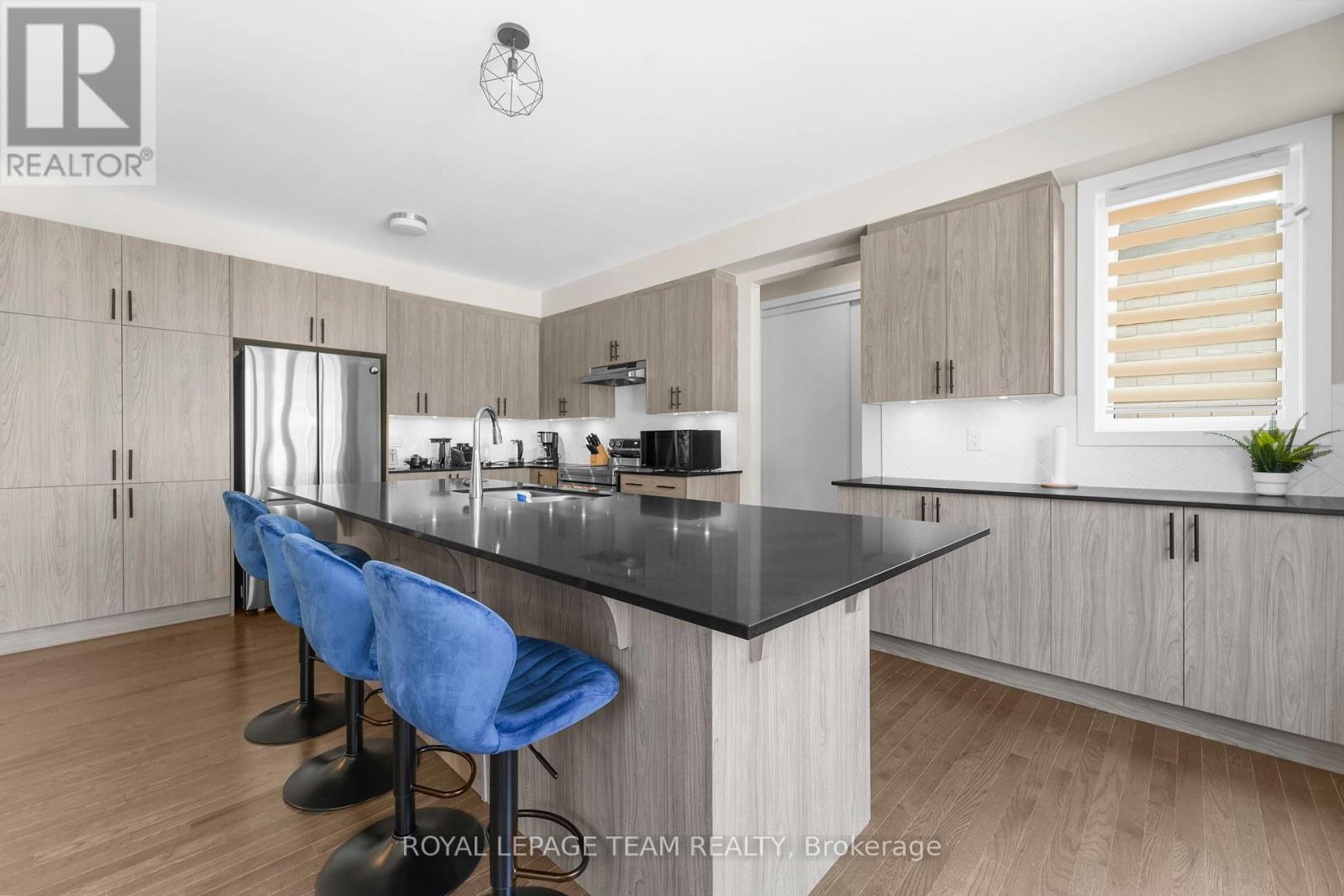 280 Sapling Grove, Ottawa, Ontario  K2J 7L9 - Photo 16 - X12407095