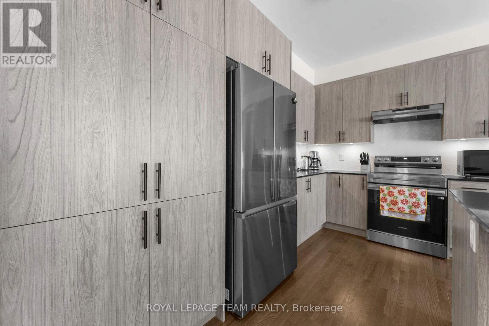 280 Sapling Grove, Ottawa, Ontario  K2J 7L9 - Photo 18 - X12407095
