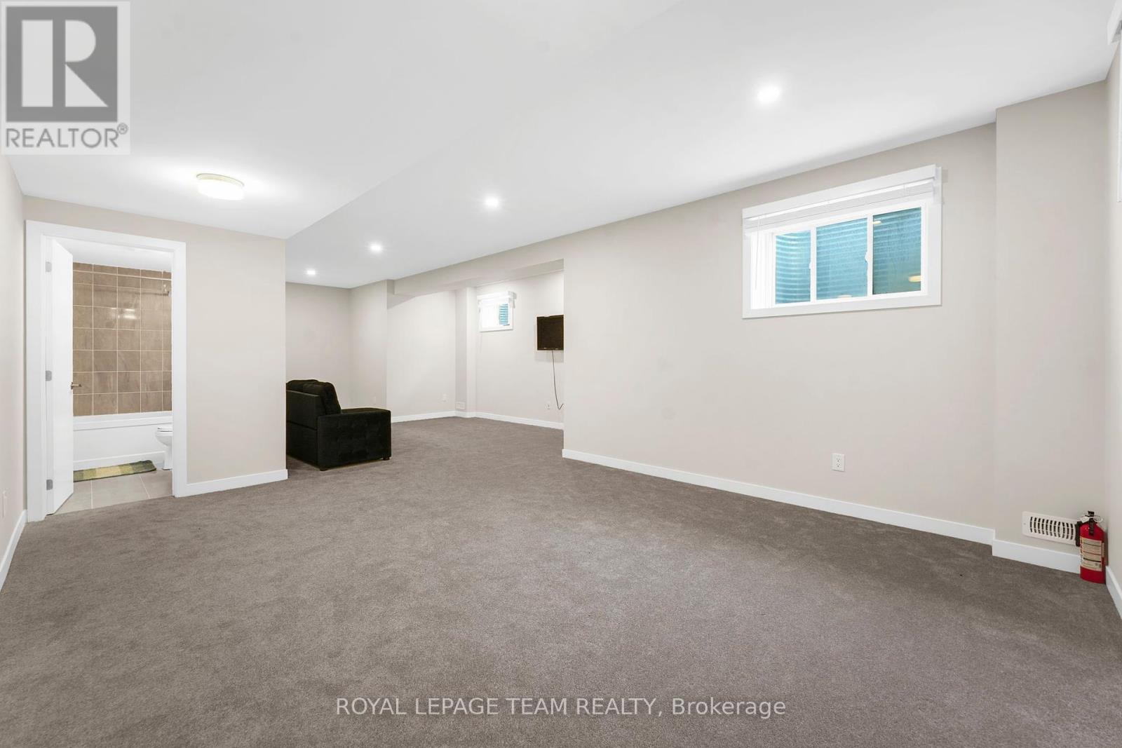 280 Sapling Grove, Ottawa, Ontario  K2J 7L9 - Photo 44 - X12407095