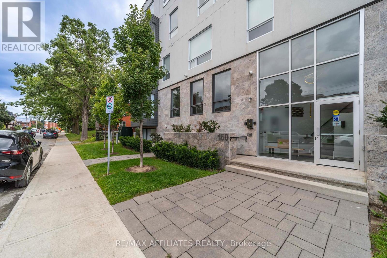 503 - 150 Greenfield Avenue, Ottawa, Ontario  K1S 5W6 - Photo 3 - X12407107