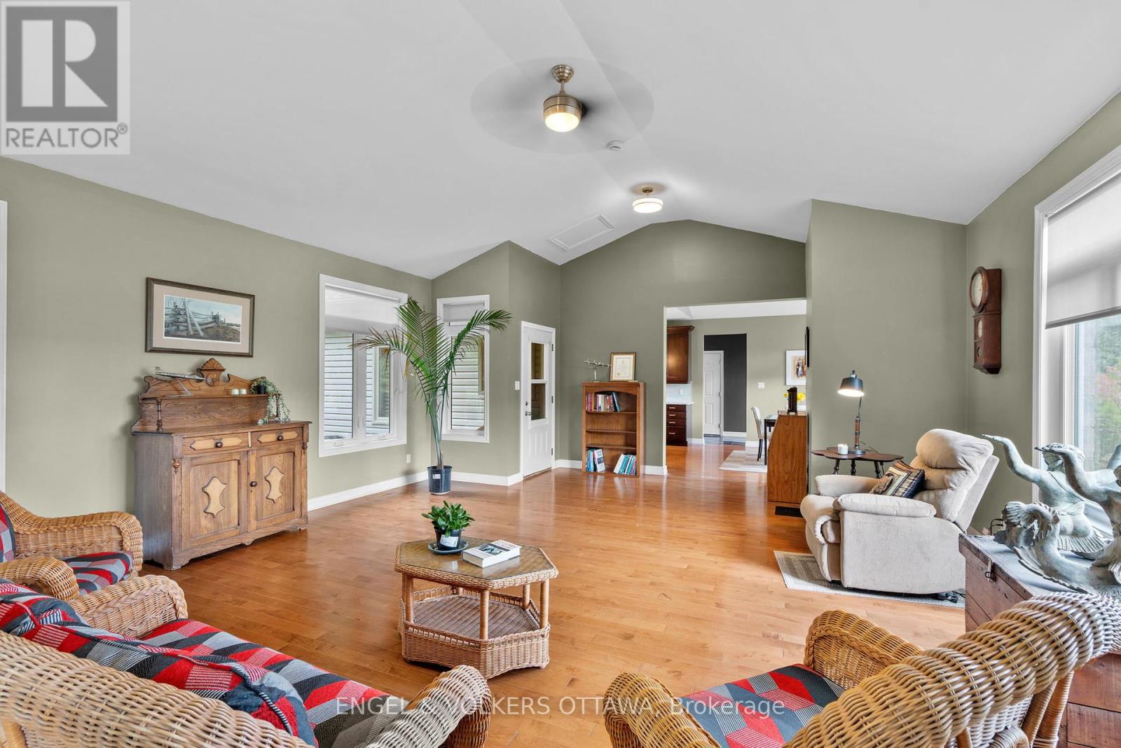 1313 Old Perth Road, Mississippi Mills, Ontario  K0A 1A0 - Photo 32 - X12407159