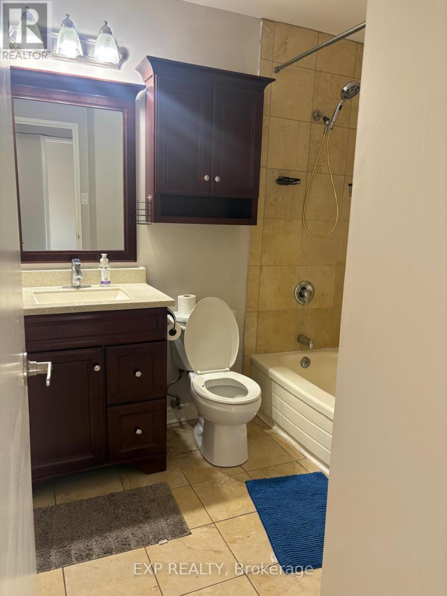 G3 - 158 Mcarthur Avenue, Ottawa, Ontario  K1L 8E7 - Photo 12 - X12407188