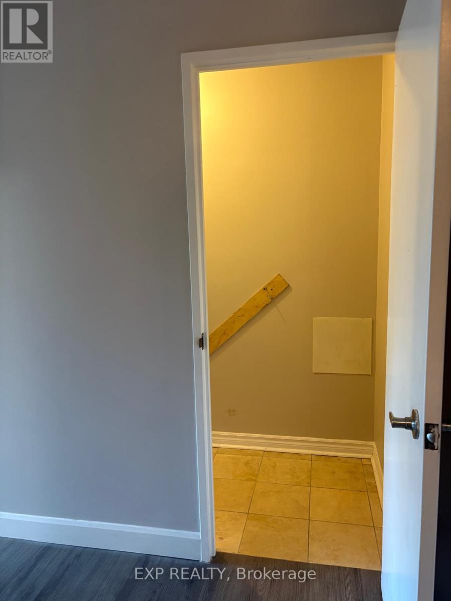 G3 - 158 Mcarthur Avenue, Ottawa, Ontario  K1L 8E7 - Photo 13 - X12407188
