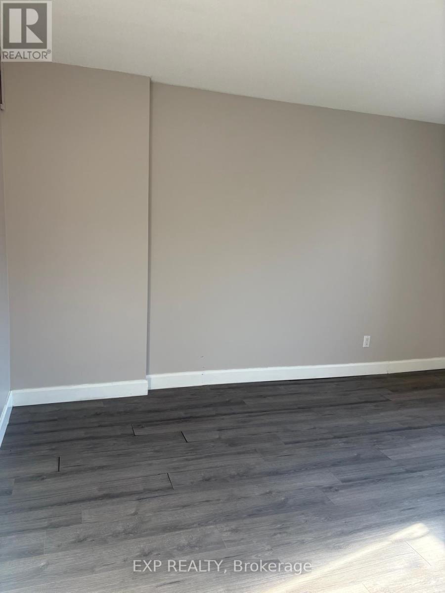 G3 - 158 Mcarthur Avenue, Ottawa, Ontario  K1L 8E7 - Photo 9 - X12407188