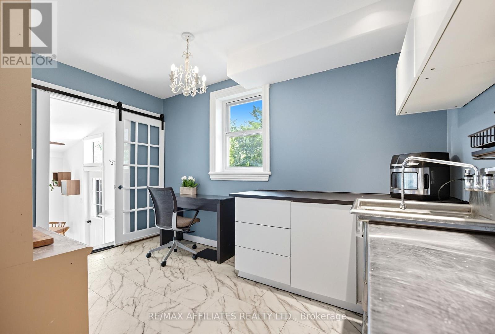 10 Alvin Street, Perth, Ontario  K7H 2V7 - Photo 13 - X12407192