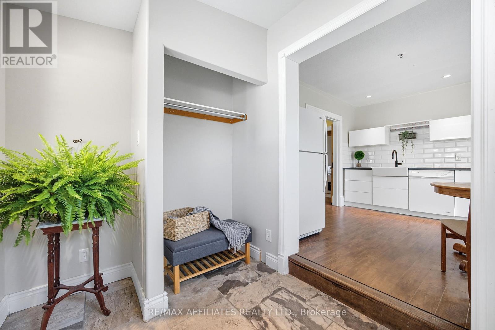 10 Alvin Street, Perth, Ontario  K7H 2V7 - Photo 2 - X12407192