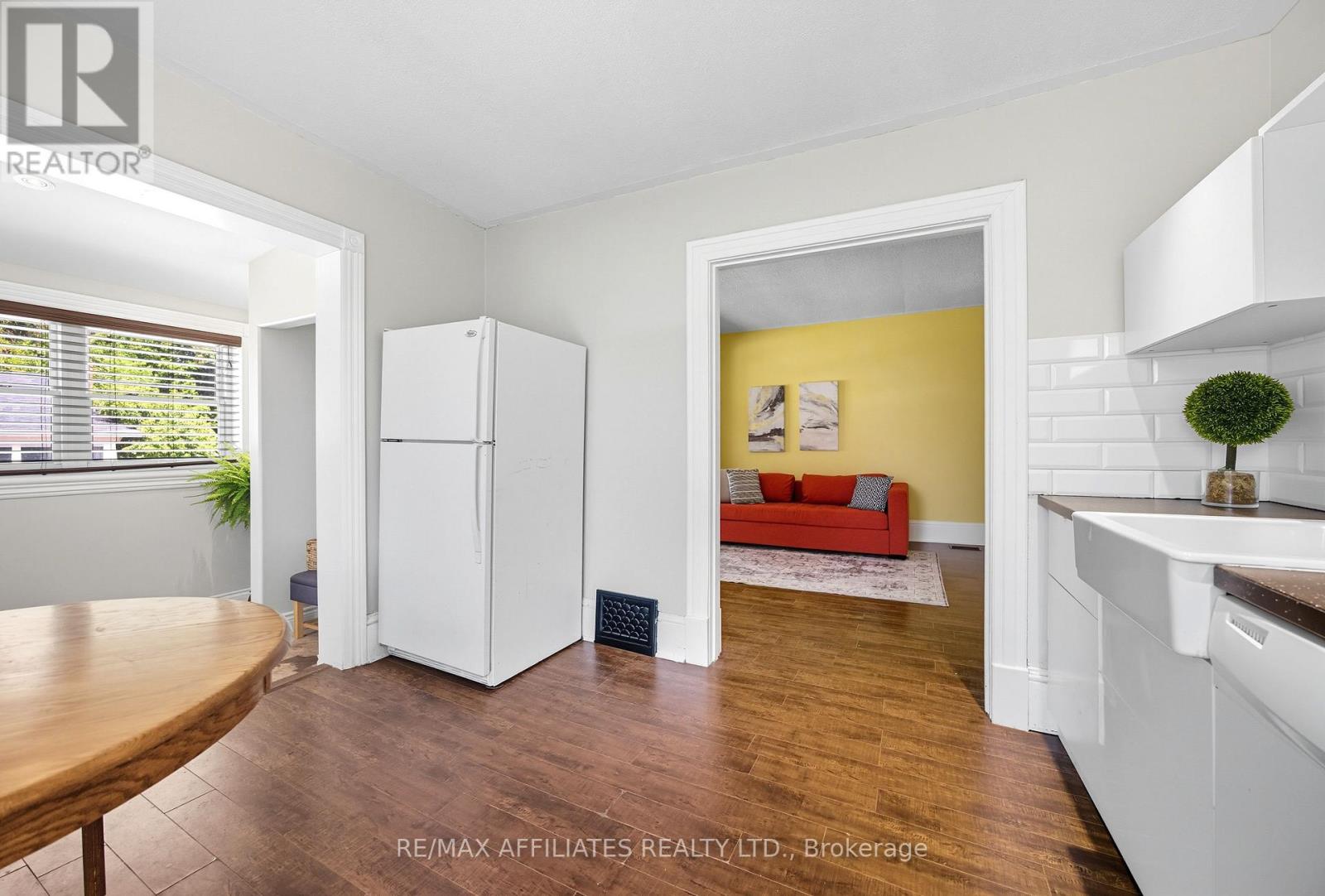 10 Alvin Street, Perth, Ontario  K7H 2V7 - Photo 6 - X12407192