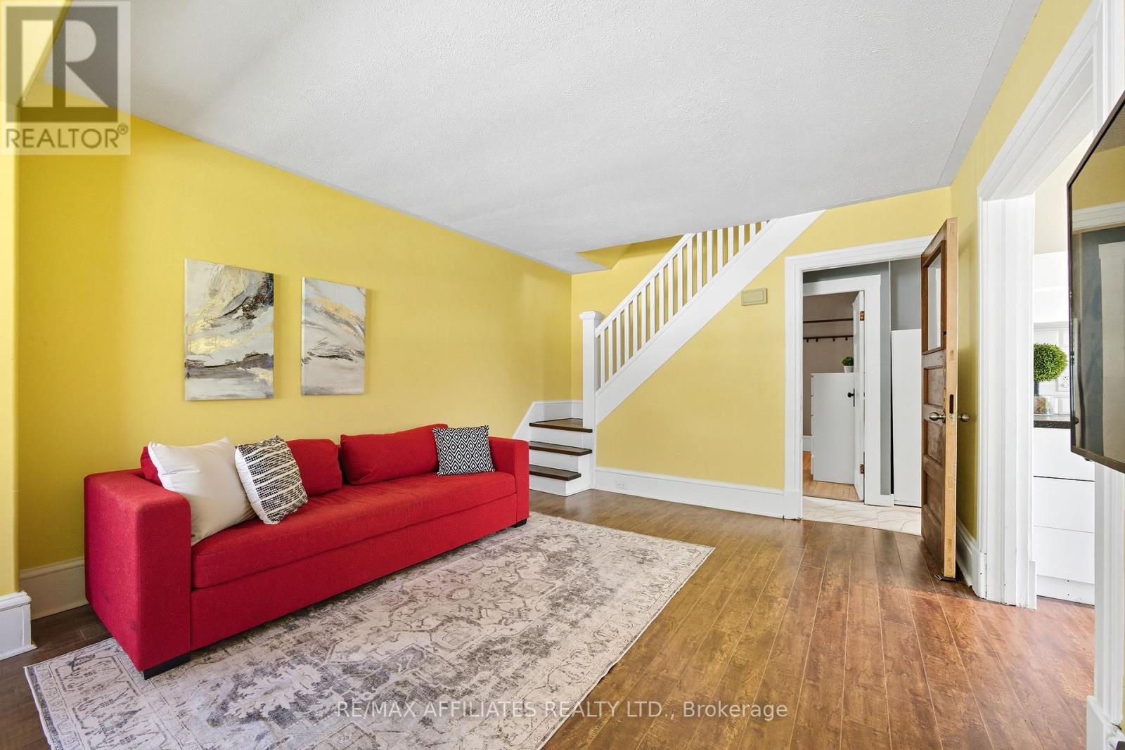 10 Alvin Street, Perth, Ontario  K7H 2V7 - Photo 8 - X12407192