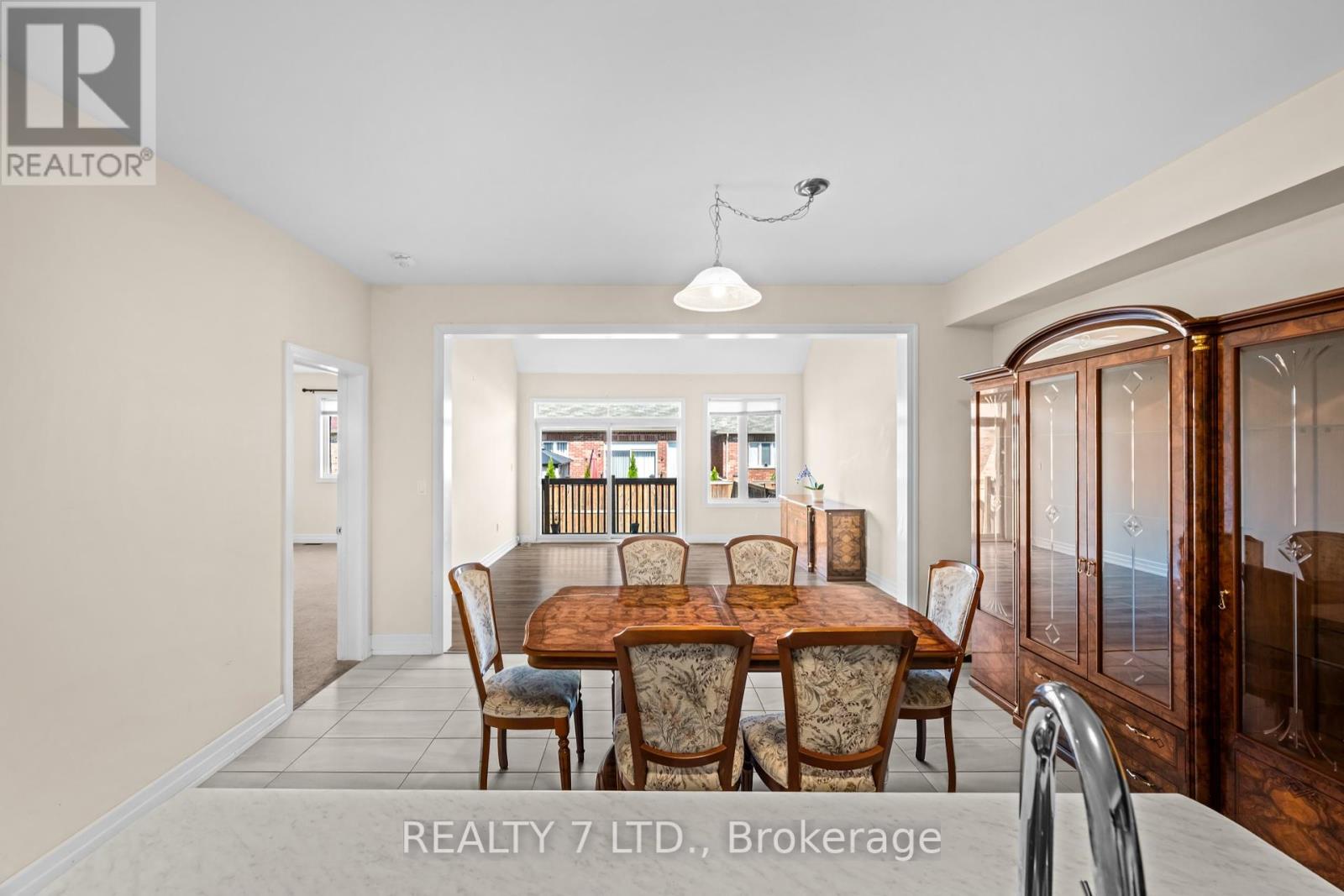 4427 Shuttleworth Drive, Niagara Falls, Ontario  L2G 0X5 - Photo 12 - X12407125