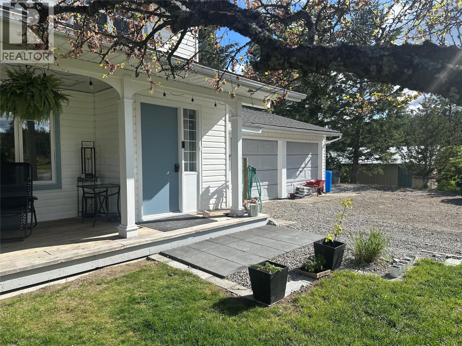 4152 Elk Drive, Ta Ta Creek, British Columbia  V0B 2H0 - Photo 7 - 10362649