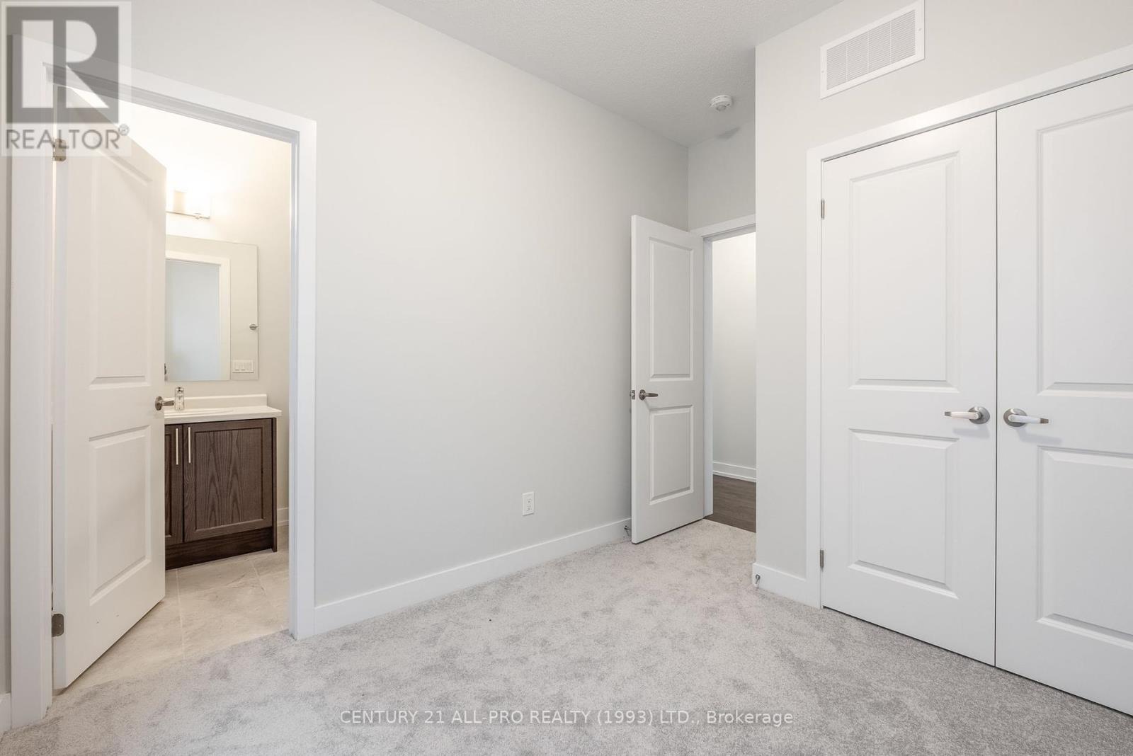1040 Suddard Avenue, Oshawa, Ontario  L1L 0V5 - Photo 10 - E12407138