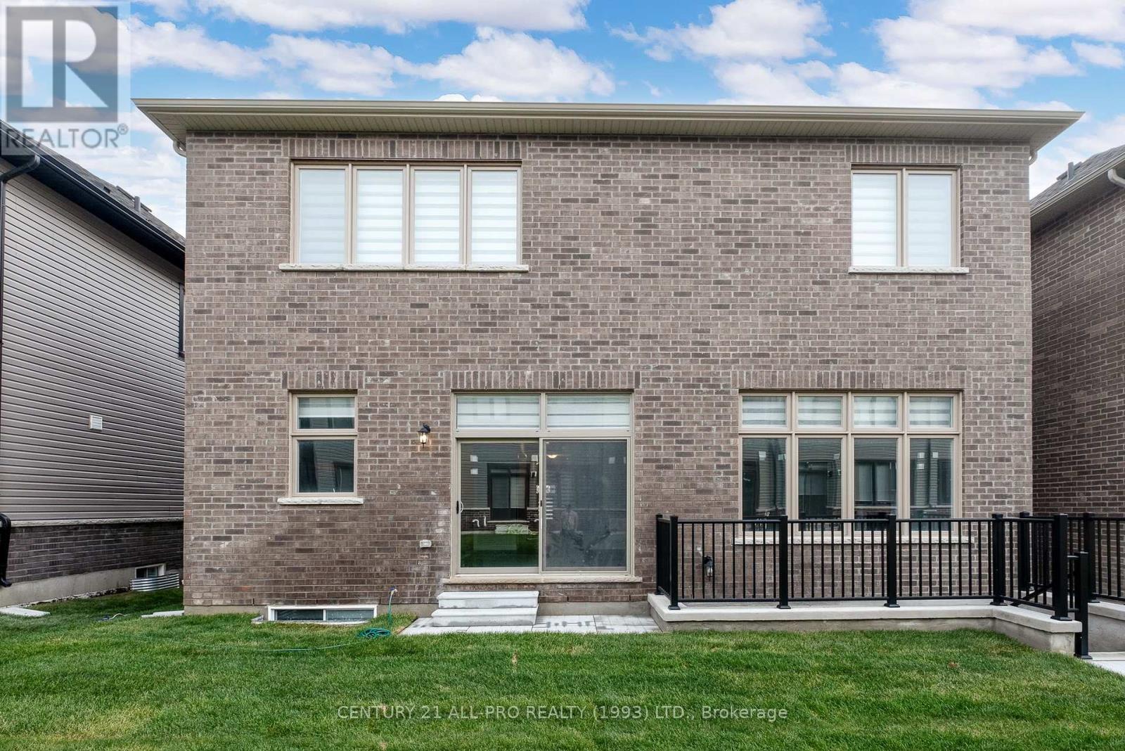 1040 Suddard Avenue, Oshawa, Ontario  L1L 0V5 - Photo 40 - E12407138