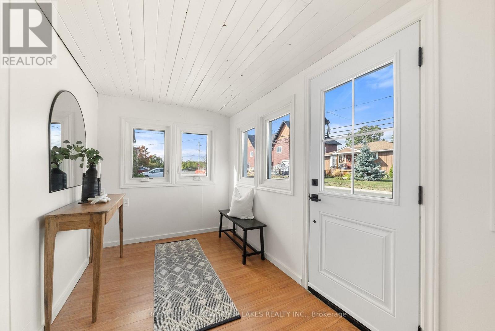 19 Prince Street E, Kawartha Lakes, Ontario  K0M 1A0 - Photo 10 - X12407167