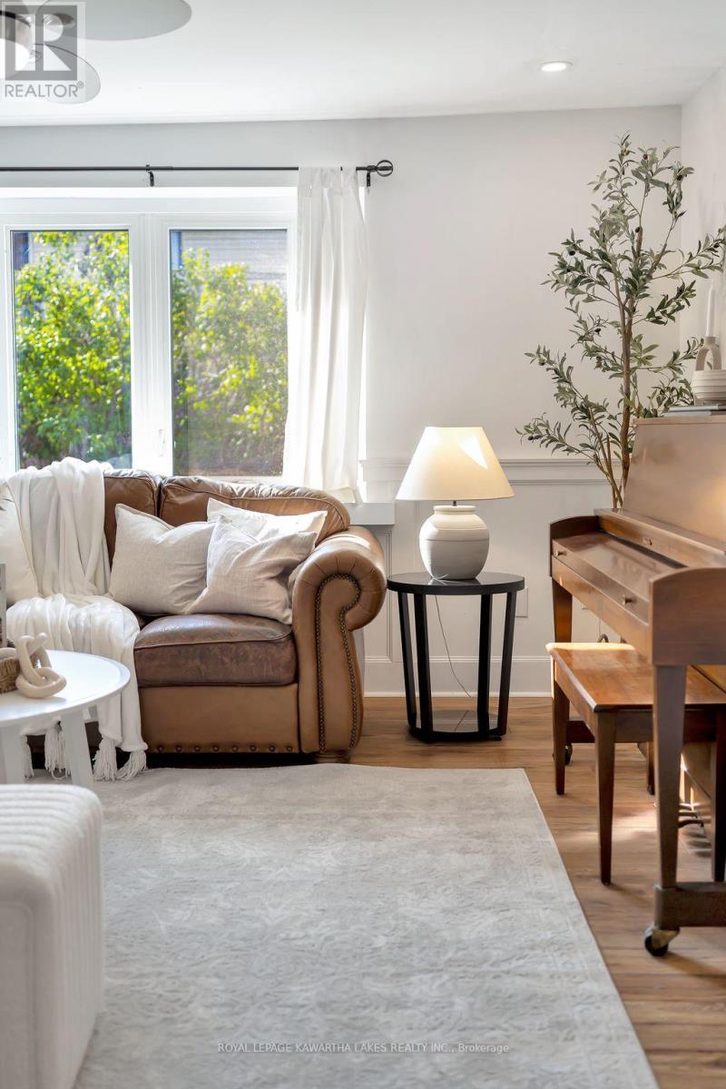 19 Prince Street E, Kawartha Lakes, Ontario  K0M 1A0 - Photo 14 - X12407167