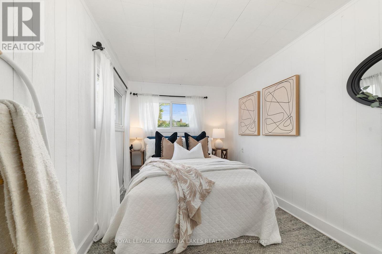 19 Prince Street E, Kawartha Lakes, Ontario  K0M 1A0 - Photo 32 - X12407167