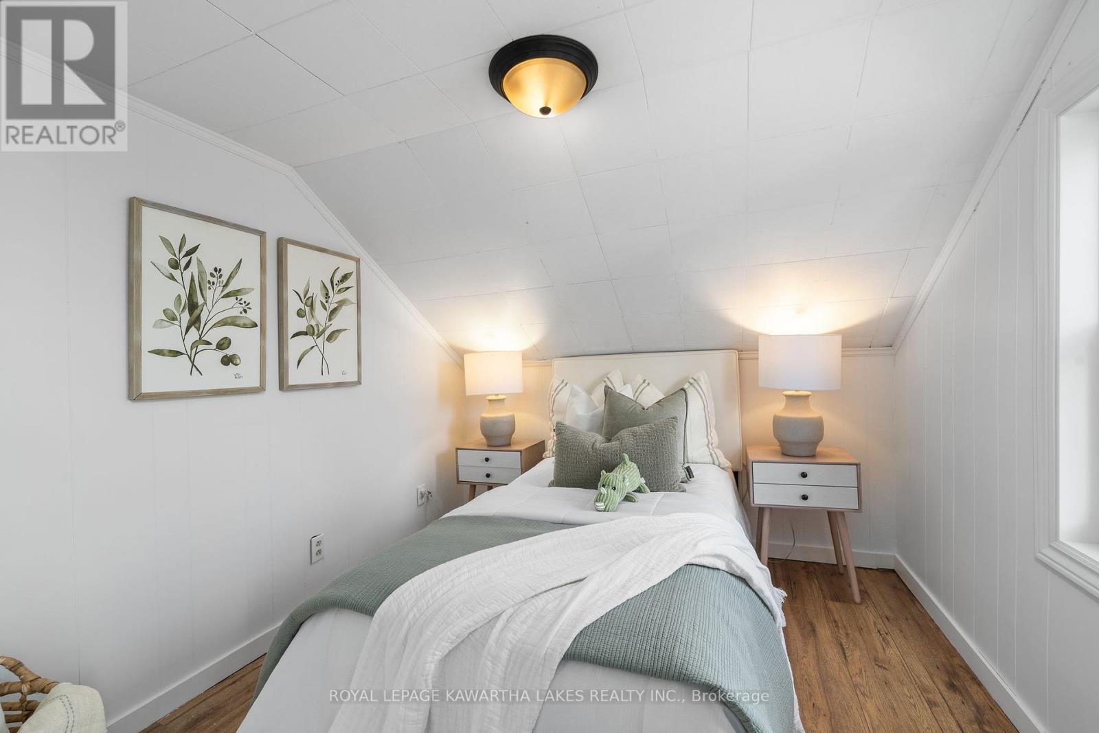 19 Prince Street E, Kawartha Lakes, Ontario  K0M 1A0 - Photo 35 - X12407167