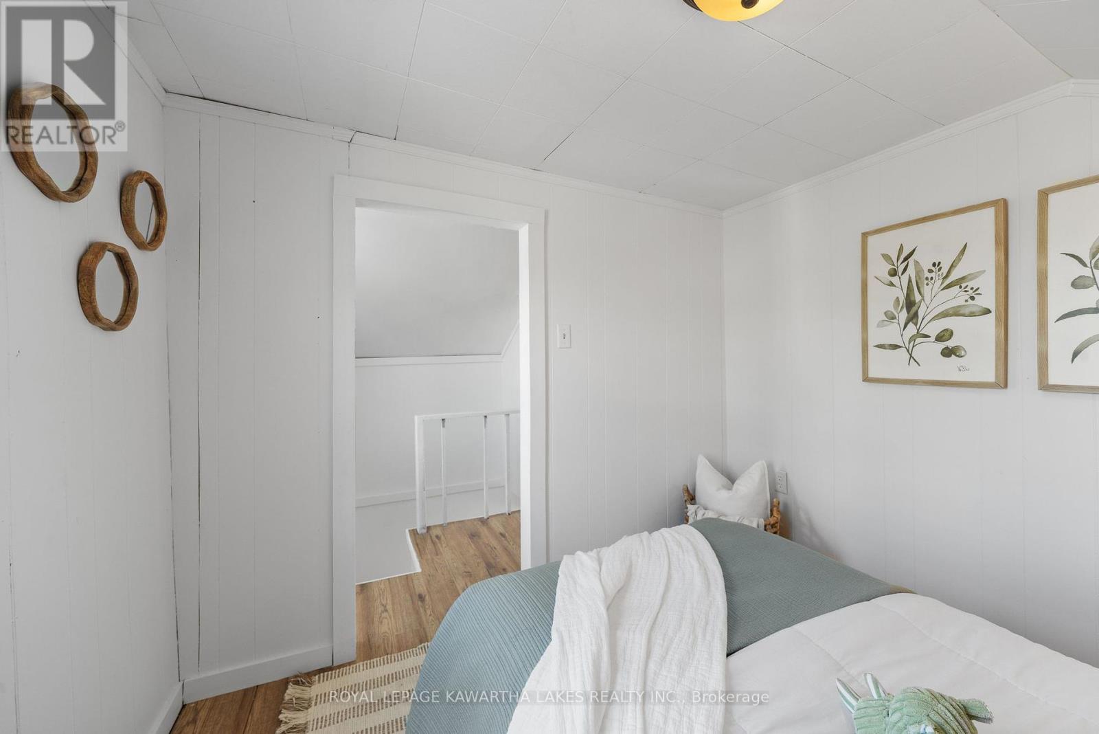 19 Prince Street E, Kawartha Lakes, Ontario  K0M 1A0 - Photo 37 - X12407167