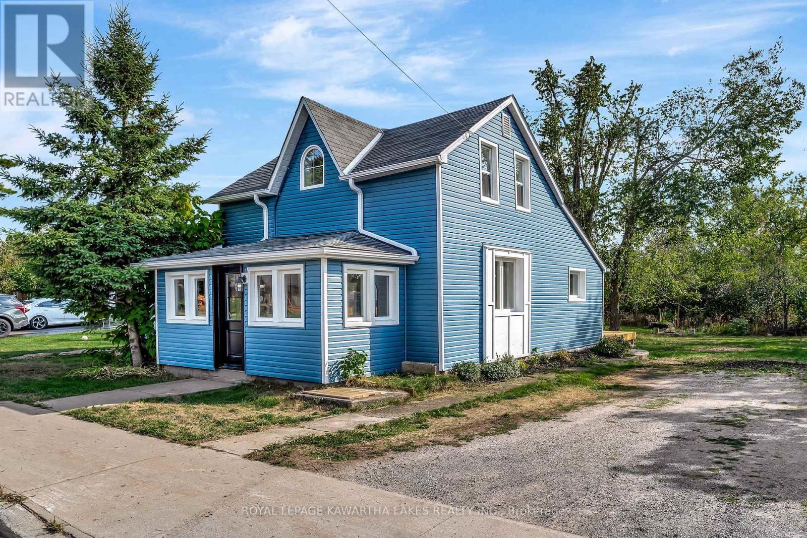 19 Prince Street E, Kawartha Lakes, Ontario  K0M 1A0 - Photo 8 - X12407167