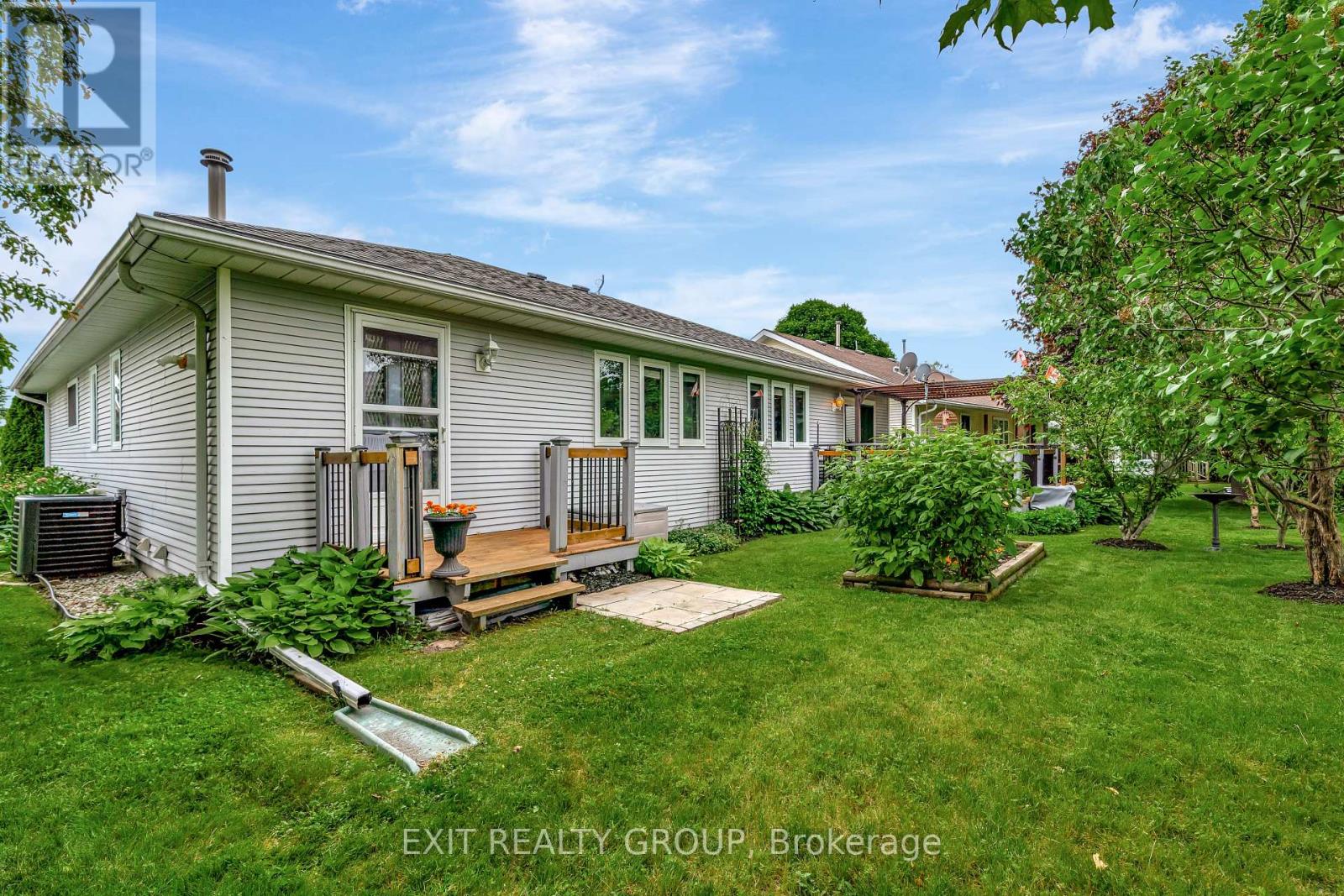 5 Cretney Drive, Prince Edward County, Ontario  K0K 3L0 - Photo 38 - X12407179