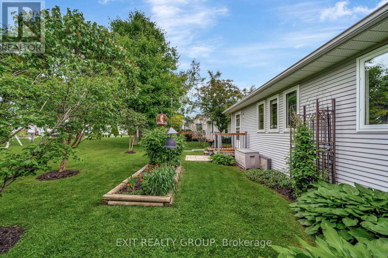 5 Cretney Drive, Prince Edward County, Ontario  K0K 3L0 - Photo 40 - X12407179