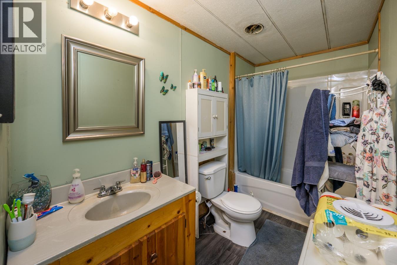 2127 W Mclaren Road, Prince George, British Columbia  V2N 6T8 - Photo 7 - R3048338