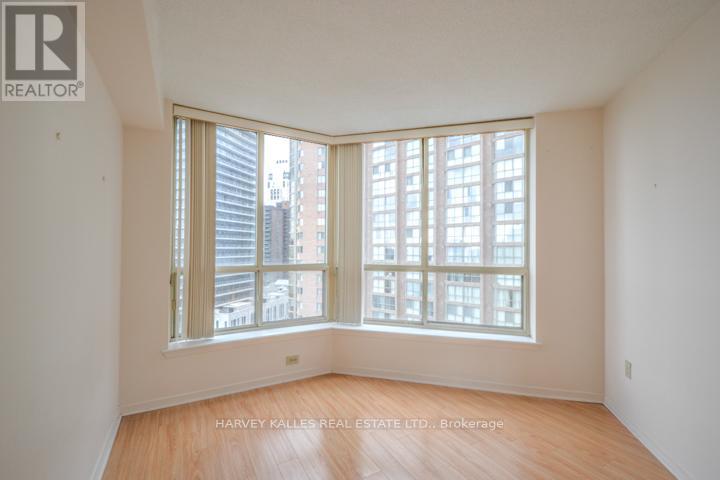 1103 - 44 St Joseph Street, Toronto (Bay Street Corridor), Ontario  M4Y 2W4 - Photo 3 - C12407072