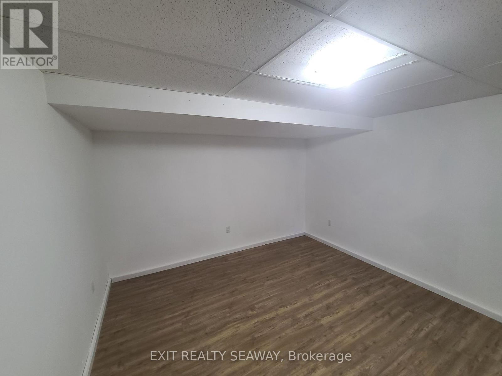 3395 Loch Garry Road N, North Glengarry, Ontario  K0C 1B0 - Photo 14 - X12407149