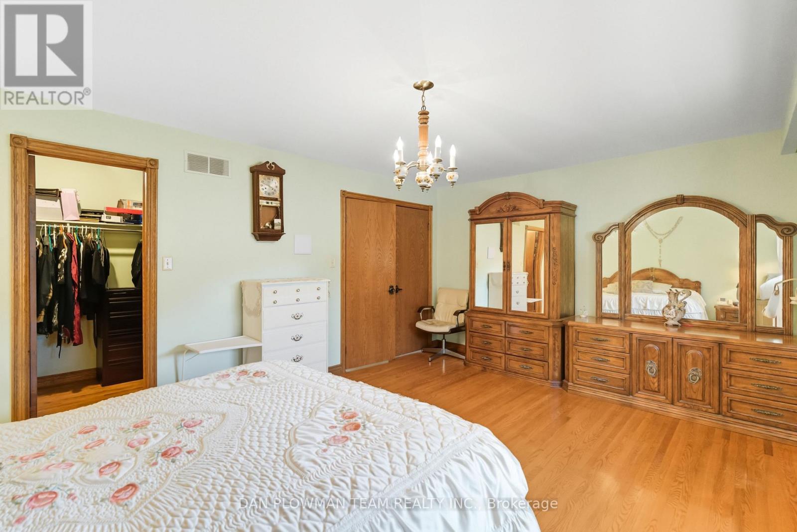 292 Gibbons Street, Oshawa, Ontario  L1J 4Y8 - Photo 20 - E12407032