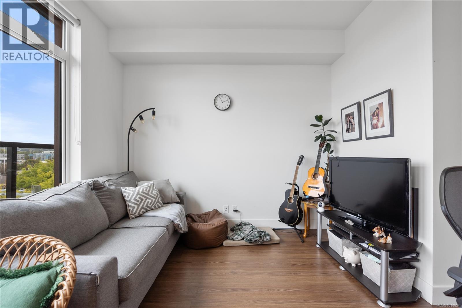 515 515 Chatham St, Victoria, British Columbia  V8T 0C8 - Photo 5 - 1014054