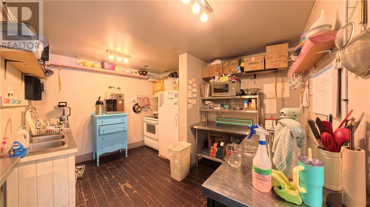 67 Main Street, Kagawong, Ontario  P0P 1J0 - Photo 18 - 2120813