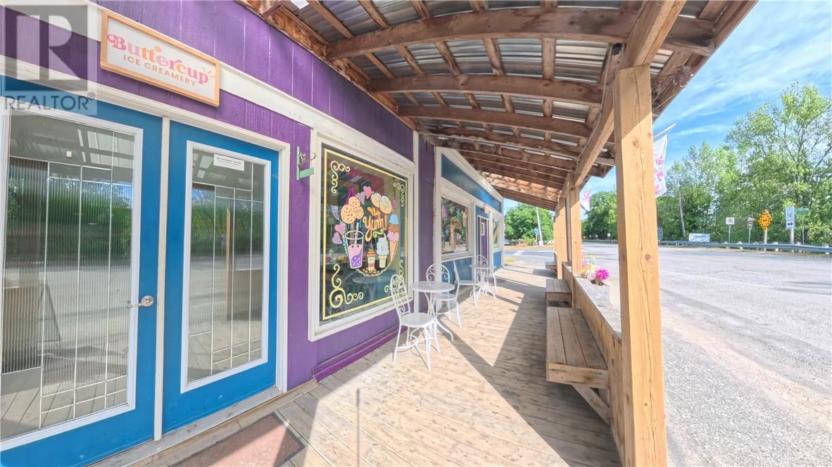 67 Main Street, Kagawong, Ontario