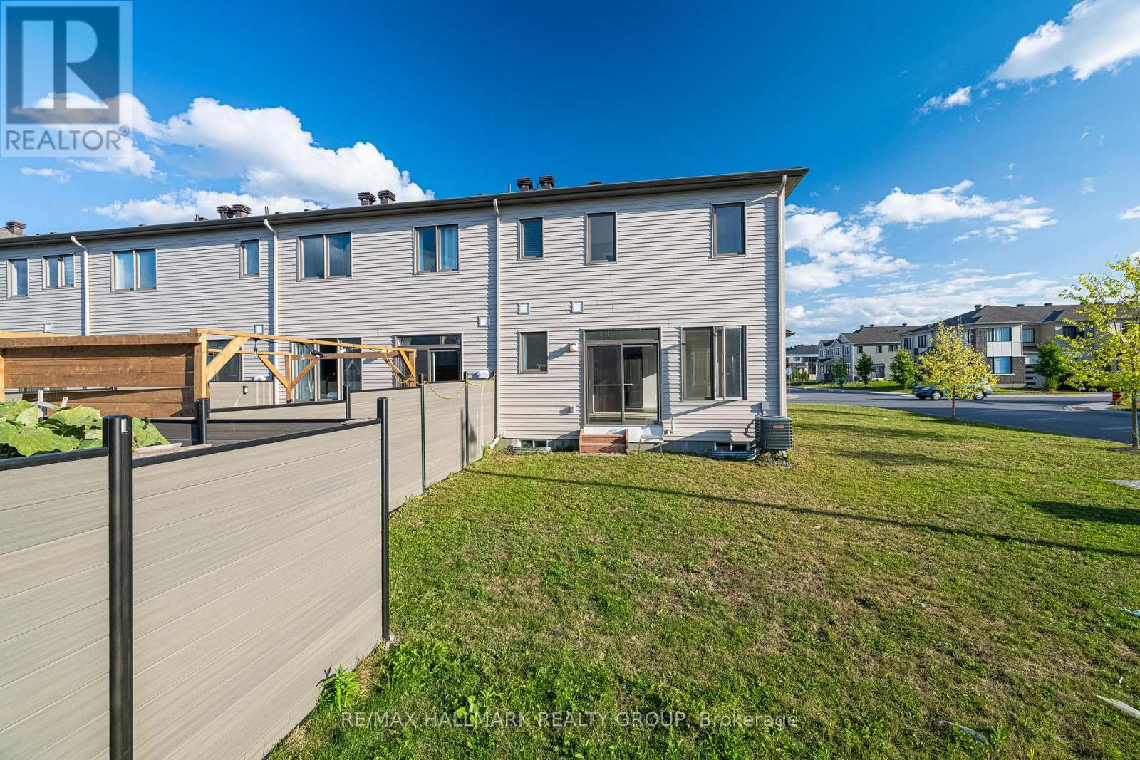 2307 Watercolours Way, Ottawa, Ontario  K2J 5P5 - Photo 39 - X12360119
