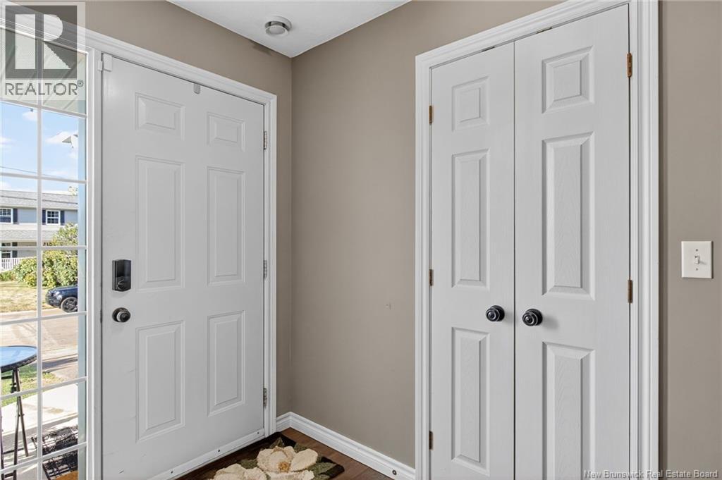 28 Glenforest Drive, Riverview, New Brunswick  E1B 4X3 - Photo 3 - NB126716