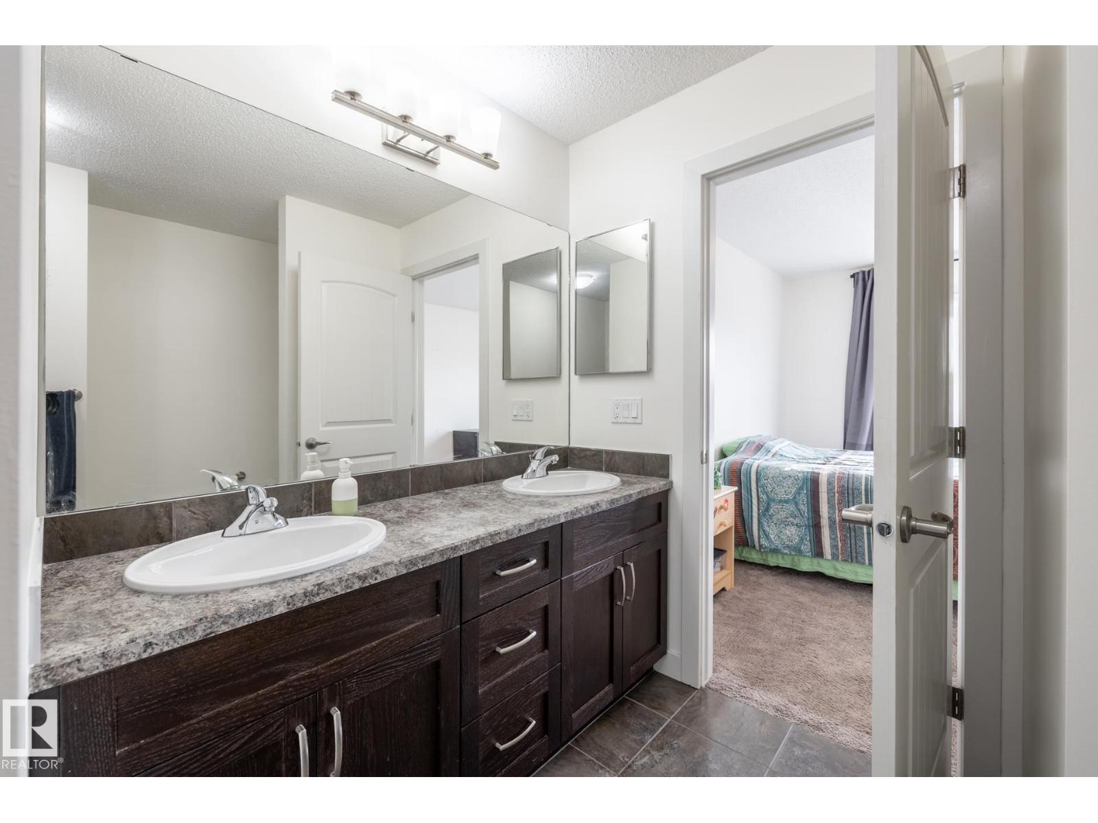3010 Harvey Cr Nw, Edmonton, Alberta  T6M 0N2 - Photo 29 - E4457994