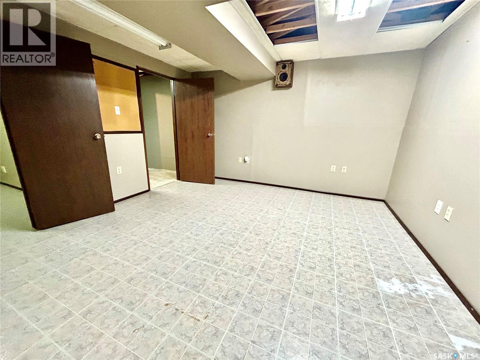 116 6th Street E, Nipawin, Saskatchewan  S0E 1E0 - Photo 35 - SK018528