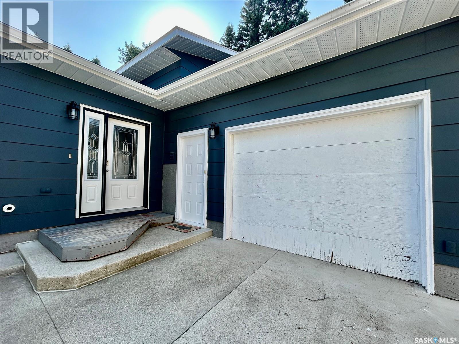 116 6th Street E, Nipawin, Saskatchewan  S0E 1E0 - Photo 4 - SK018528