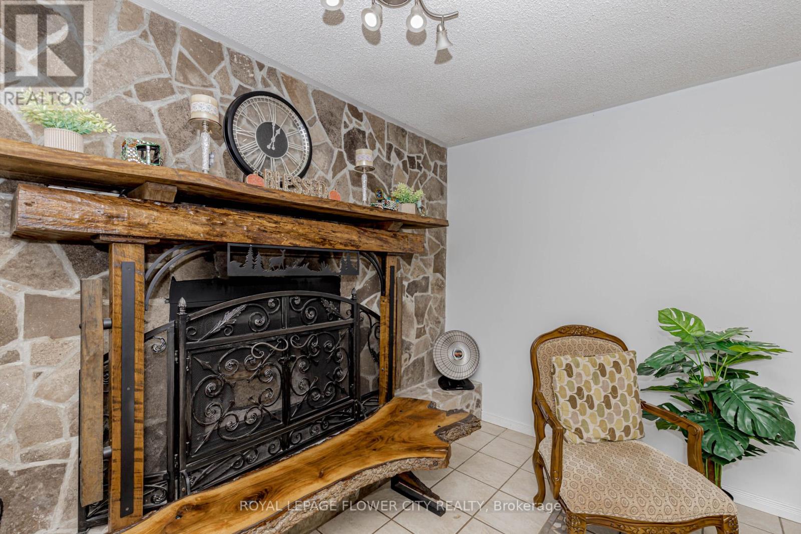 169 Sunningdale Drive, Belleville, Ontario  K8N 4Z5 - Photo 15 - X12407057