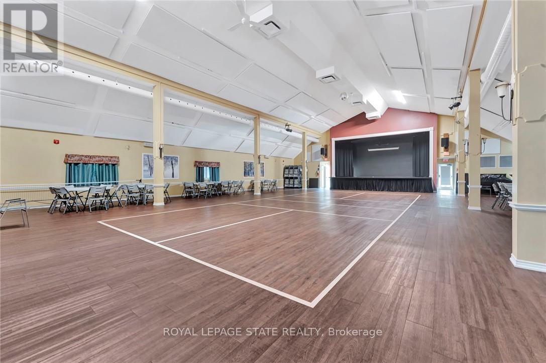 101 - 500 Silverbirch Boulevard, Hamilton, Ontario  L0R 1W0 - Photo 32 - X12407059