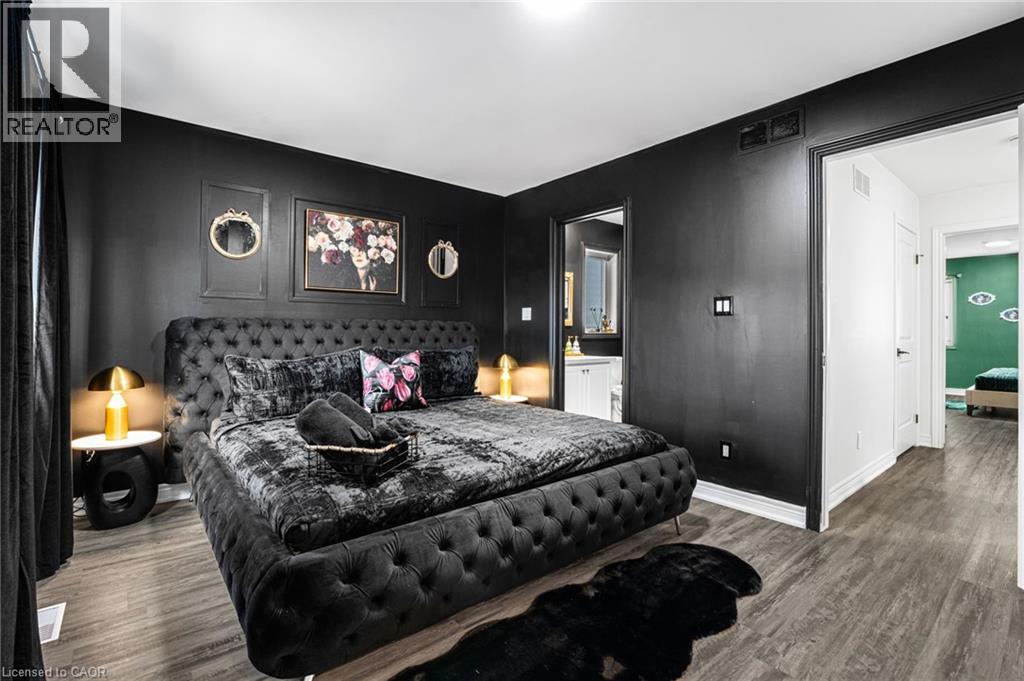 8196 Mcleod Road Unit# 2 Upper, Niagara Falls, Ontario  L2H 3N3 - Photo 35 - 40768362