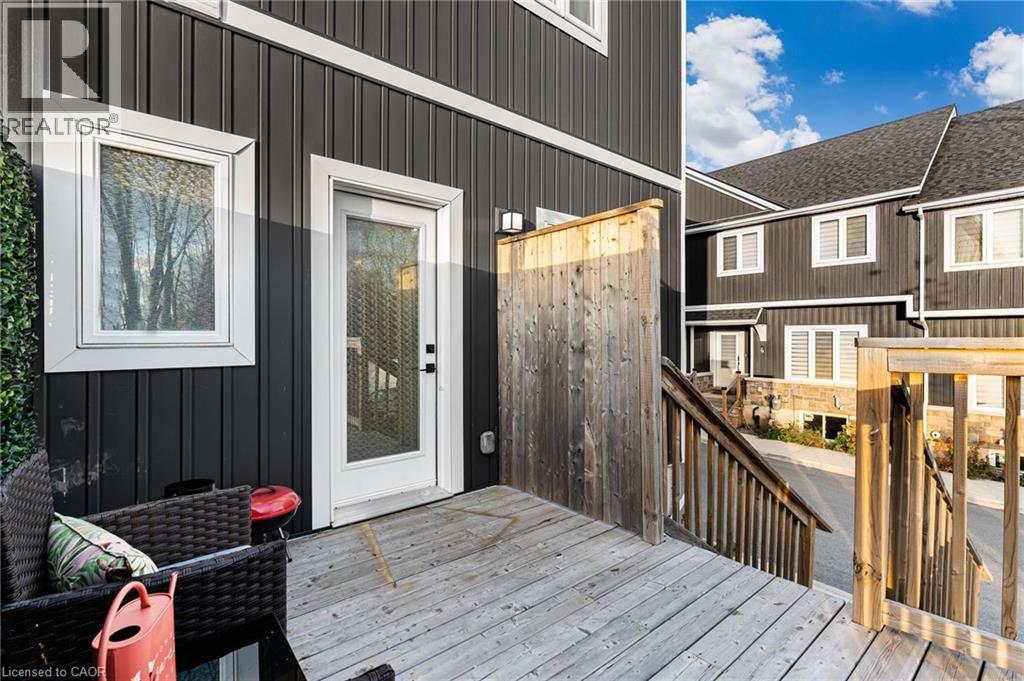 8196 Mcleod Road Unit# 2 Upper, Niagara Falls, Ontario  L2H 3N3 - Photo 44 - 40768362