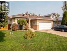 87 Edgewood Boulevard W Ridgewood